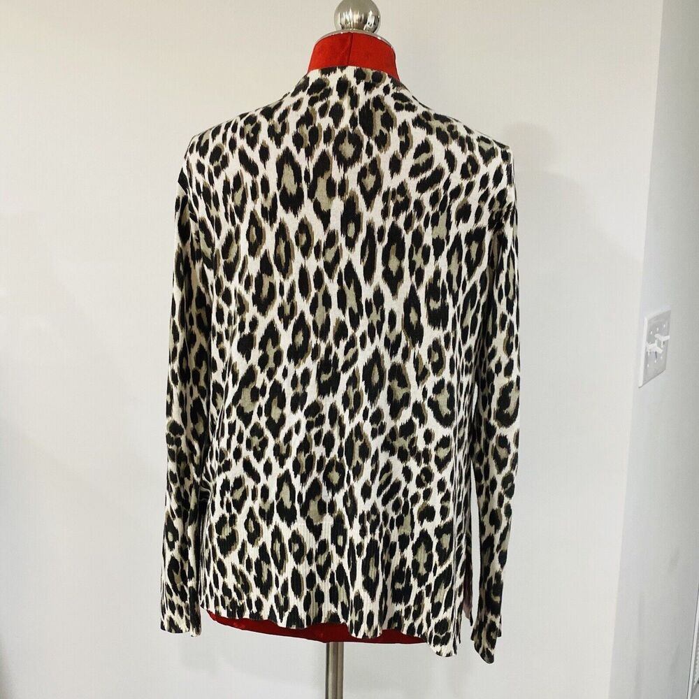 CHICO'S 1 / M / 8 Cheetah Animal Print Cardigan Sweater Single button classic - Picture 6 of 9